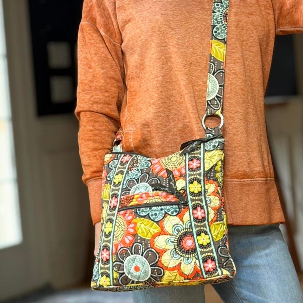 Vera Bradley Y2K 2014 Retired "Flower Shower" GUC